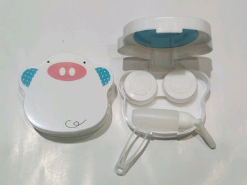 Chick Travel Kit