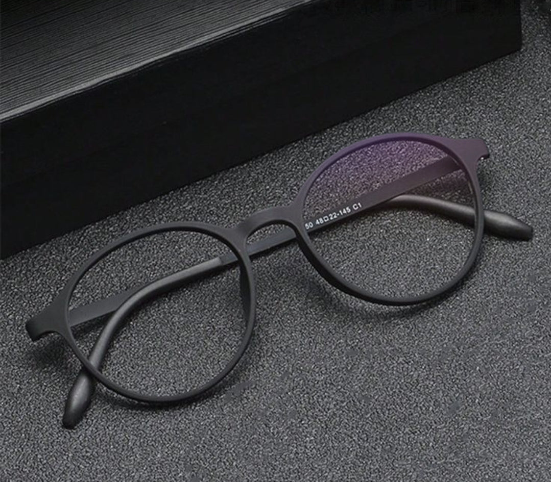 Round glasses